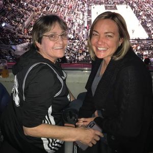 Meet your Posher, Linda